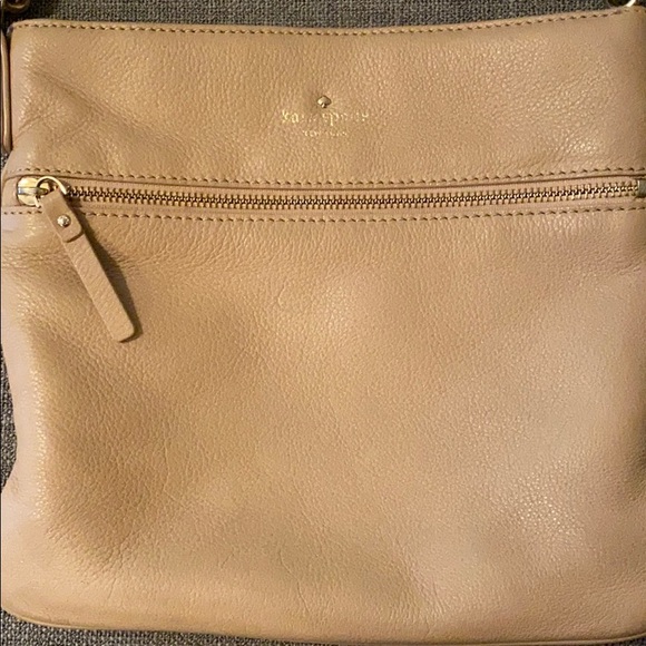 Kate Spade taupe crossbody purse - Picture 2 of 8